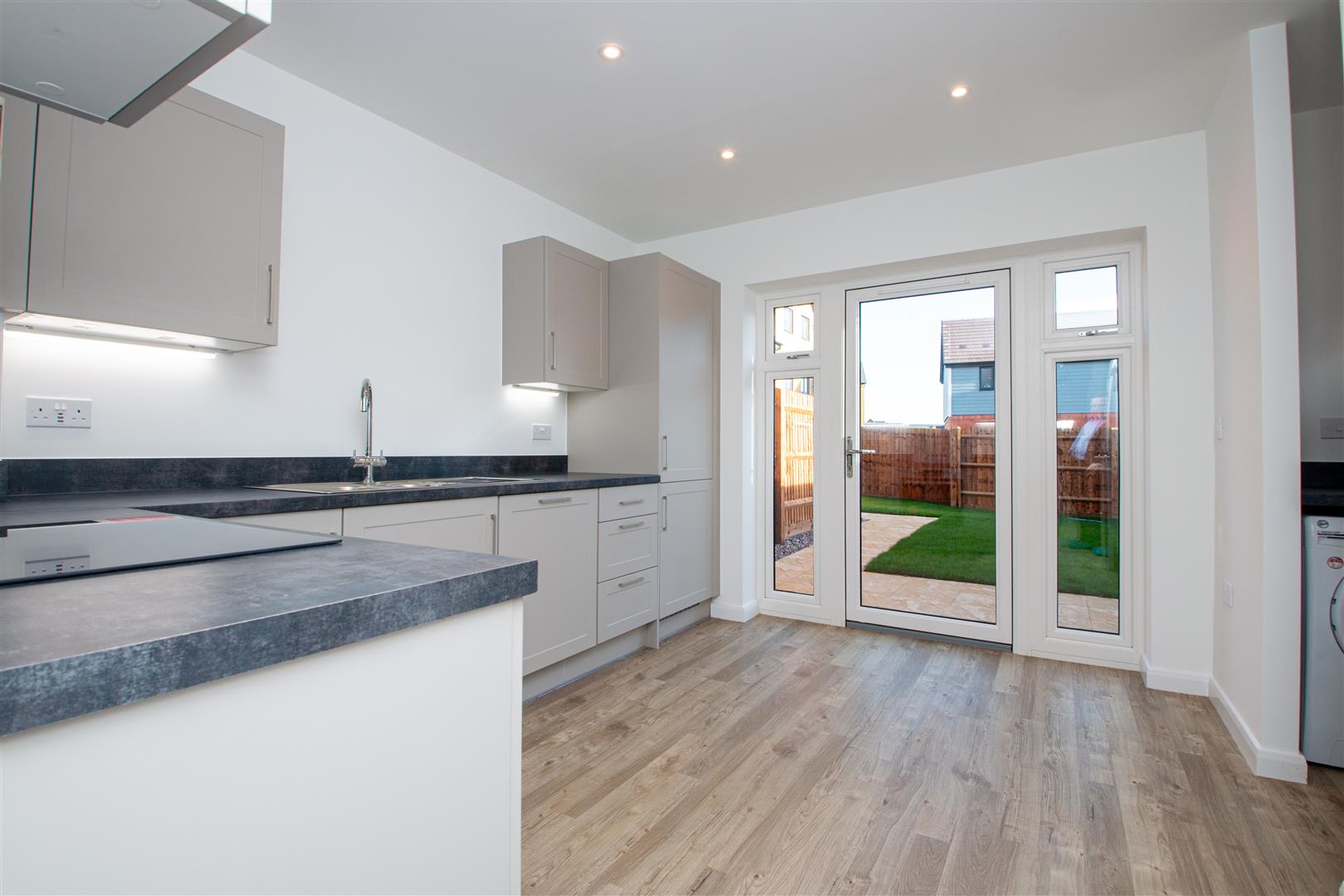 3 bed property in Lakenvelder, Milton Keynes